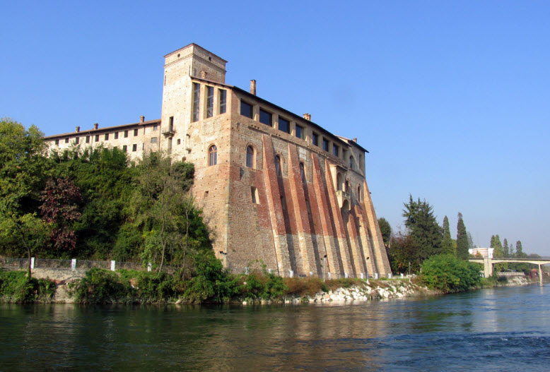 Castello di Cassano d'Adda, Italy